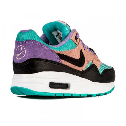 air max 1 have a nike day gs