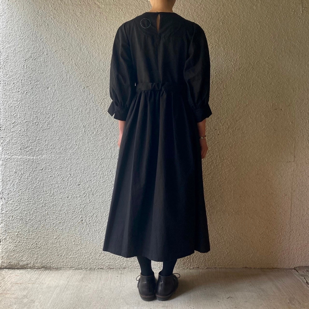 シンプルでおしゃれ レア Bergfabel farmer dress ワンピース 未使用