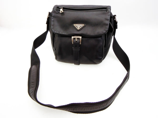 black mini messenger bag