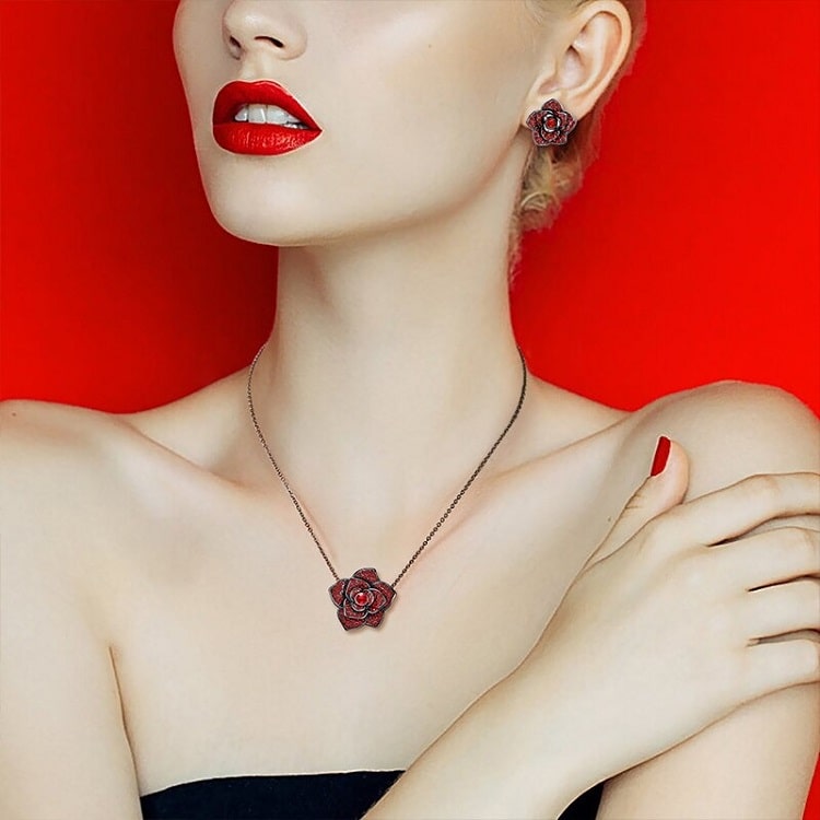 Superbe Parure Bijoux Rouge et Noir