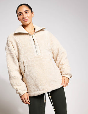 Varley | Wilkins Sherpa Puffer Jacket - Sandshell | The Sports Edit