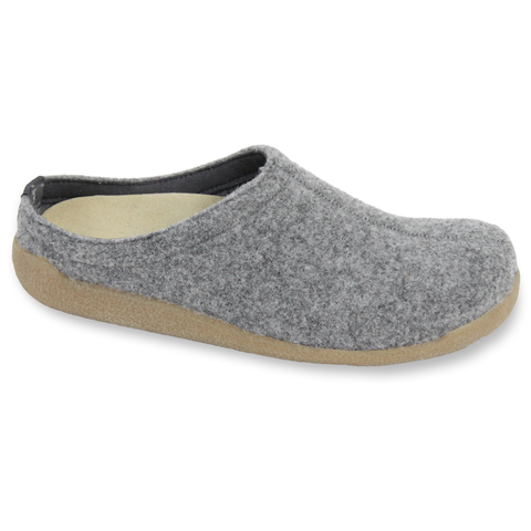 acorn rambler moc slippers