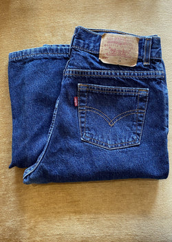 191 Vintage 517 Levi's Jeans - Size 2 – The Monarch Collective