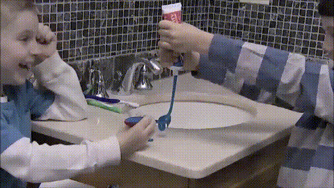 Automatic toothpaste squeezer (50% off only in 3 days) – Biubioo