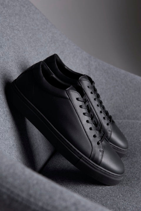 Series 1 Triple Black Leather Mens – UNIFORM STANDARD