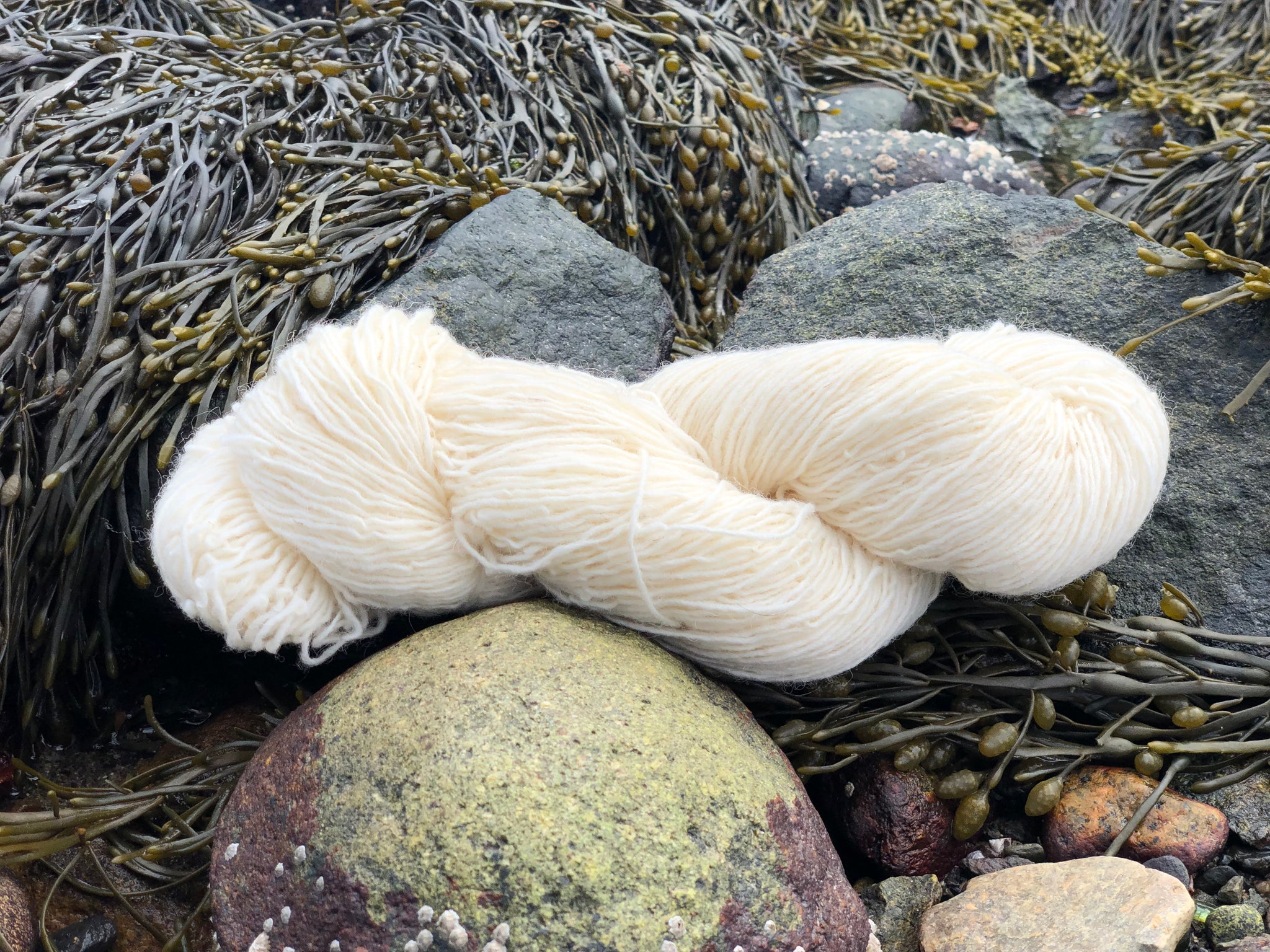 bulk undyed yarn