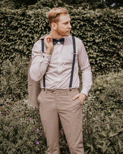 Cavani Elwood Cream Houndstooth Suit with bow tie and braces.