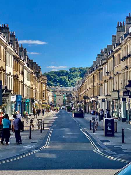 Milsom Street image in summer.