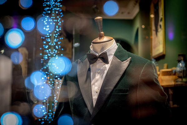 Rosa suit jacket, men's dinner jacket, in SUAVE OWL shop window.