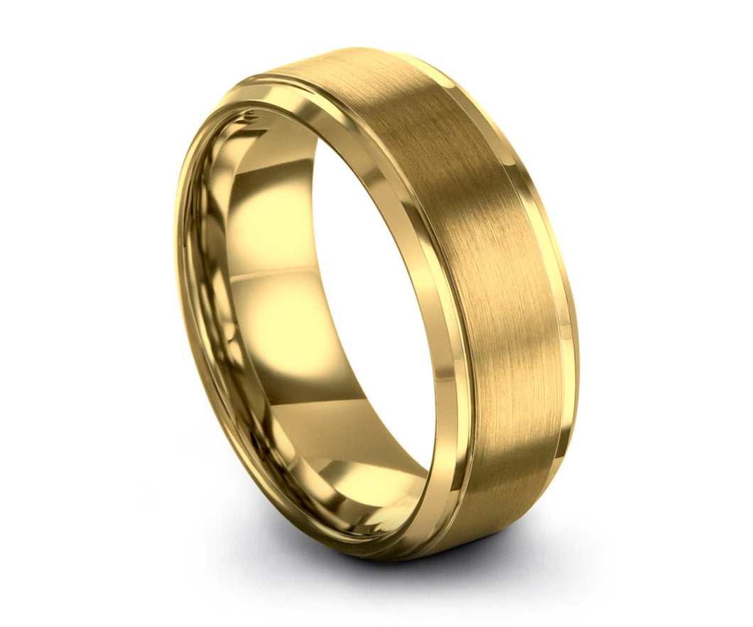 keuken onderbreken fax Mens Wedding Band, Tungsten Ring Yellow Gold 18K, Wedding Ring 8mm, En –  Bellyssa Jewelry