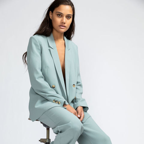 tailoring for woman, woman suit