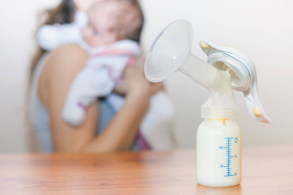 Breastfeeding + Pumping Must-Haves - Stefany Bare Blog