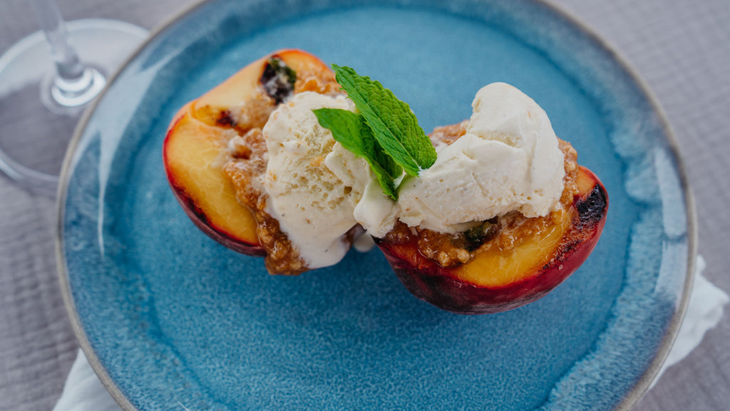 Grilled Peach with Ice Cream