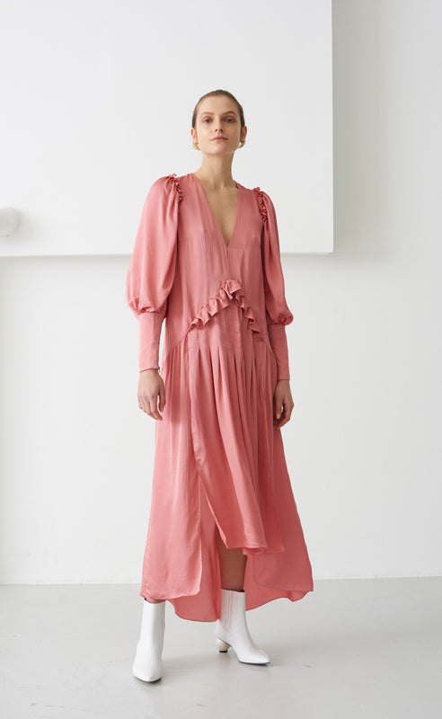 Sustainable Evening wear by Mother of Pearl