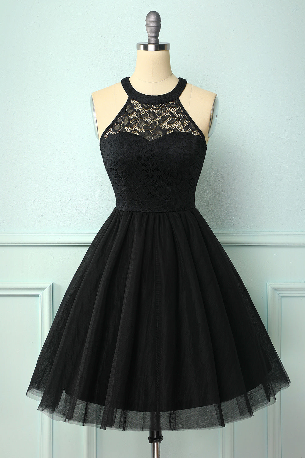 black dress for cocktail party