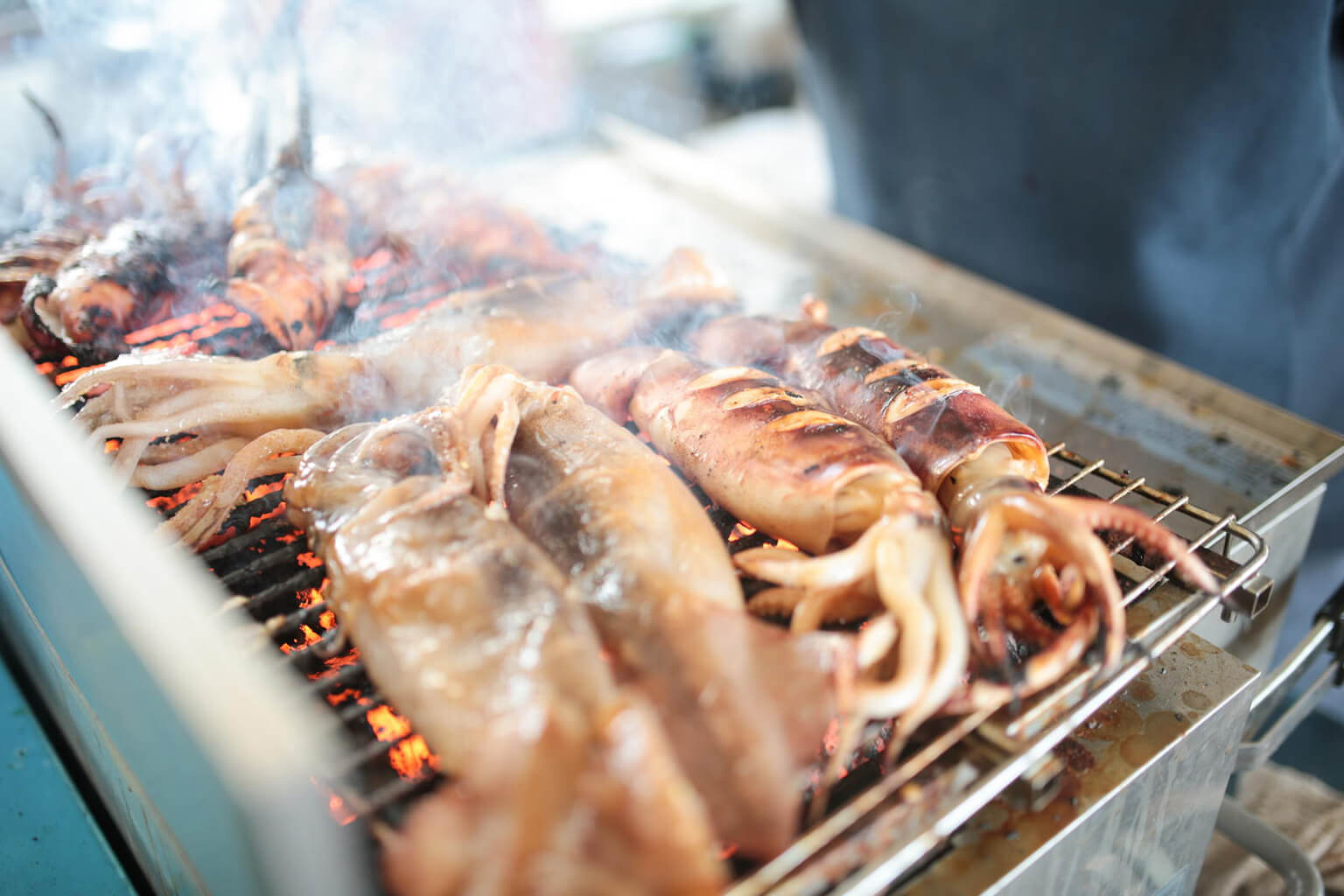 Simple grilled squid, seasoned with soy sauce glaze