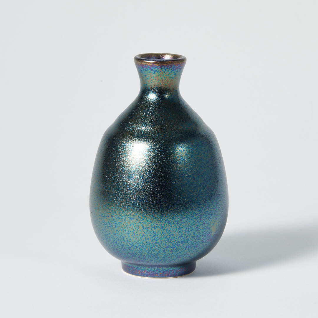 Mino no Takumi” Black With Blue Drip Glaze and Gold Interior Sake