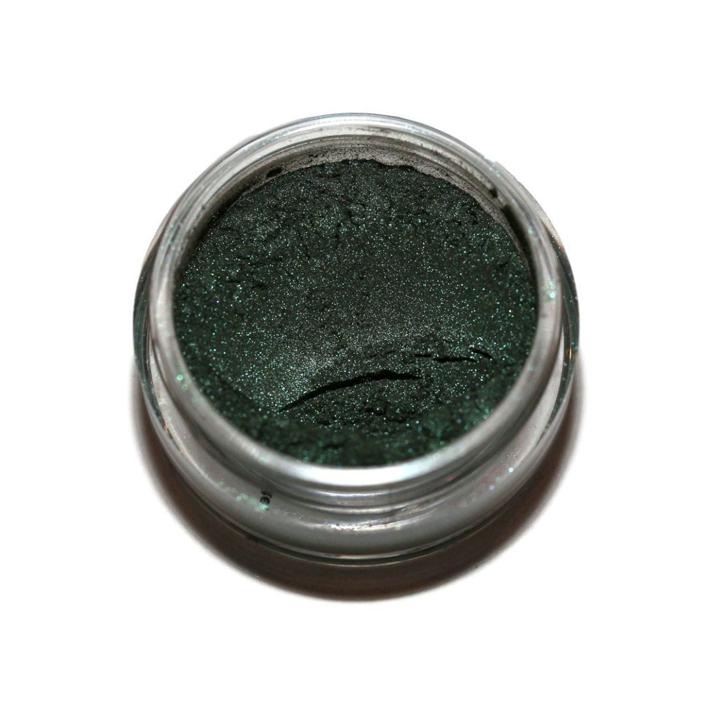 green shimmer eyeshadow