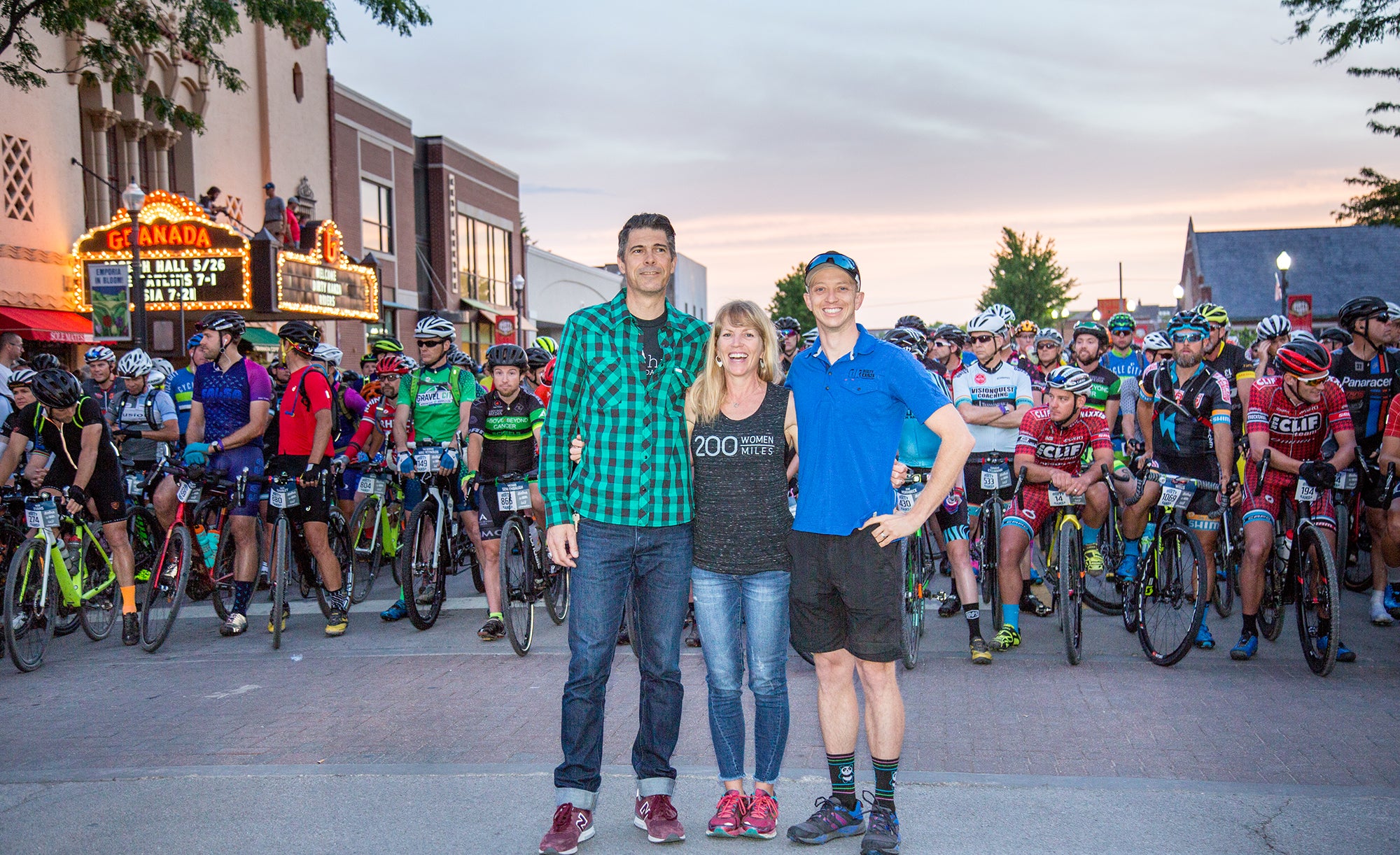 Tim Mohn, Kristi Mohn, and Lelan Daines at the start of DK