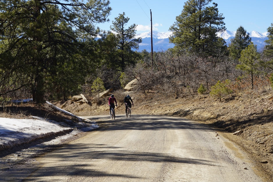 gravel riders