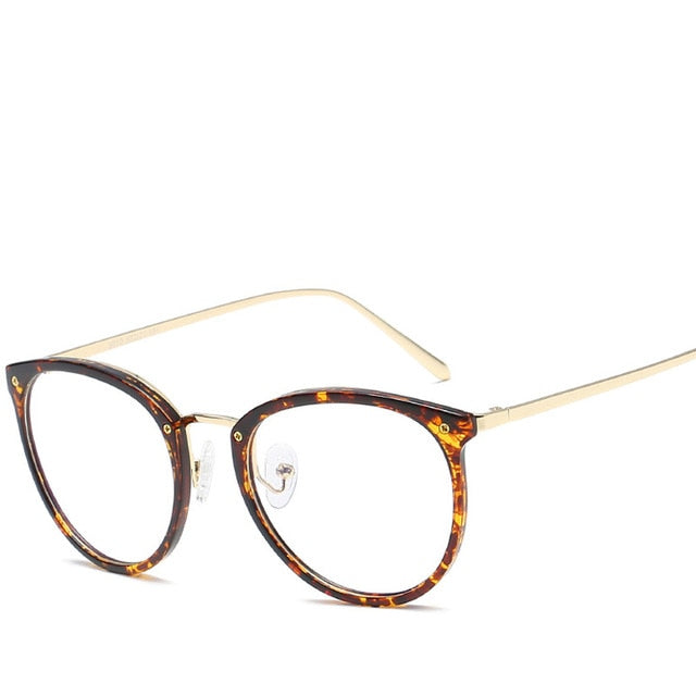 retro round eyeglasses