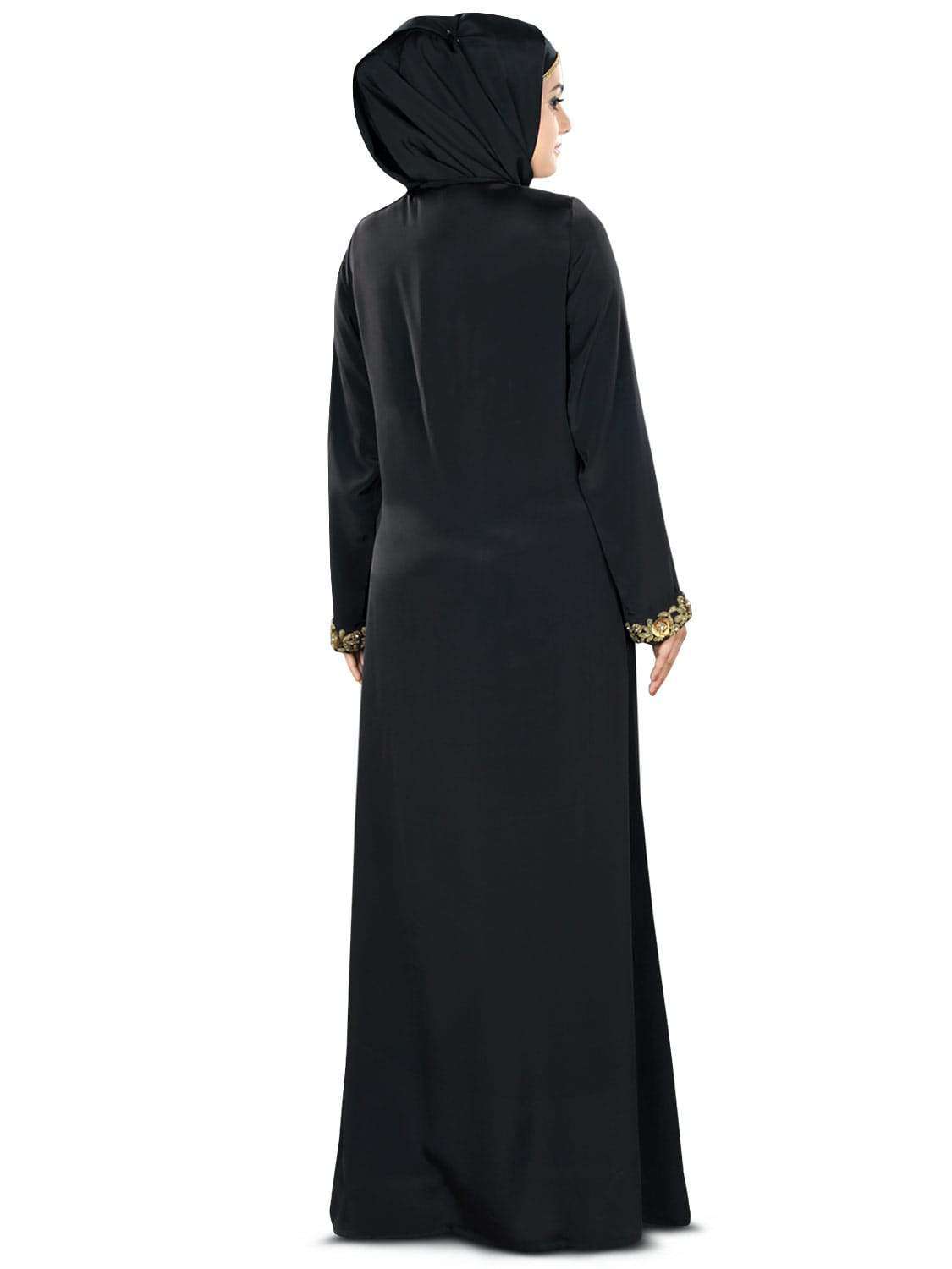 Buy Fiddah Gold Hand Embroidered Burqa Online – MyBatua.com