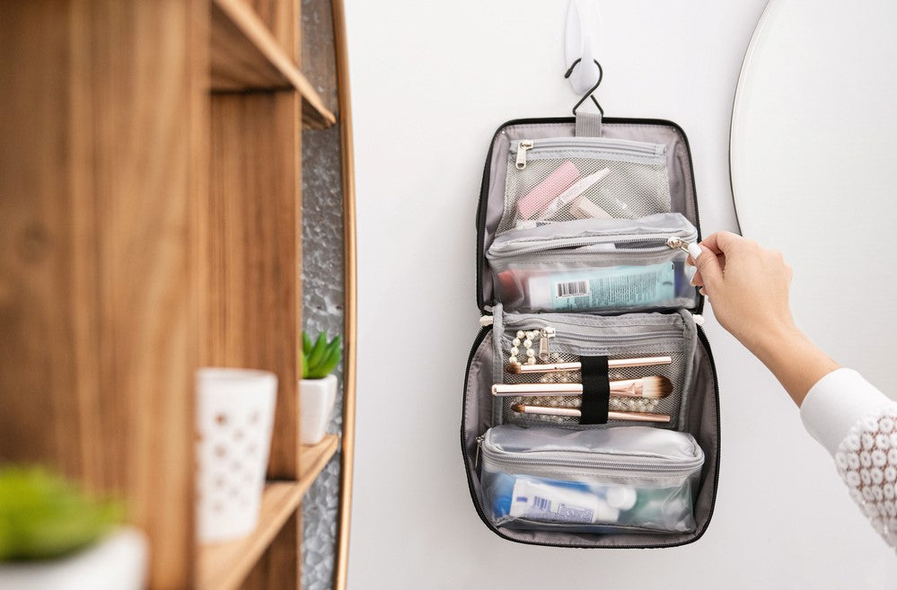 TSA Approved Toiletry Bag - 5 Pack Clear Toiletry Bags - Quart Size Travel  Bag, Clear Cosmetic Makeup Bags for Women Men, Carry on Airport Airline  Compliant Bag, Black, White, Blue, Orange