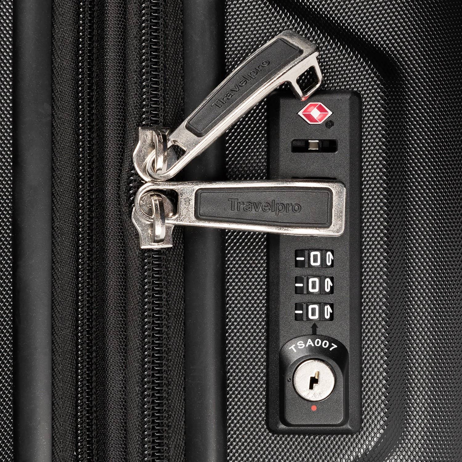 travelpro flightpath hardside spinner luggage