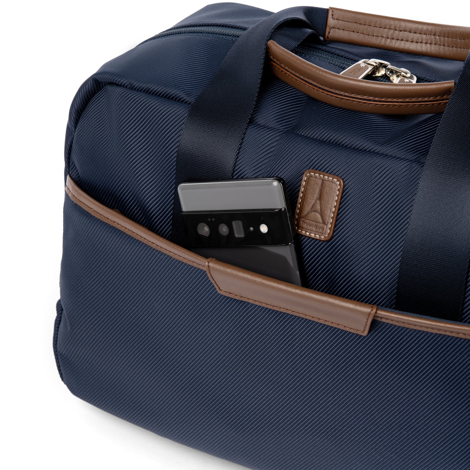 Travelpro® x Travel + Leisure® Tote sottosella