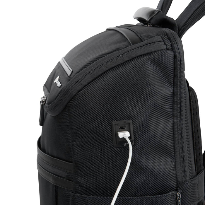 Crew™ Executive Choice™ 3 Medium Top Load Backpack – Travelpro
