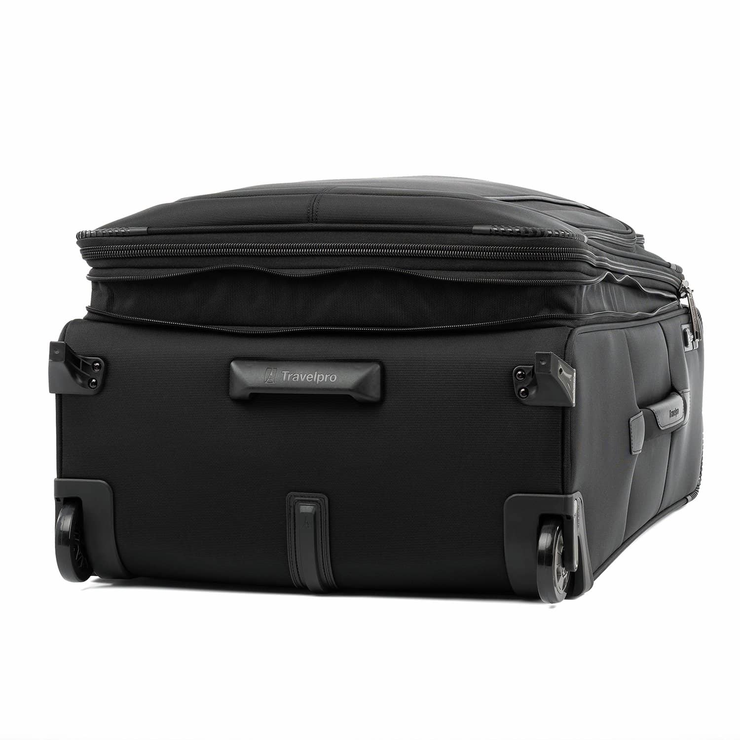 travelpro crew versapack 26 expandable rollaboard