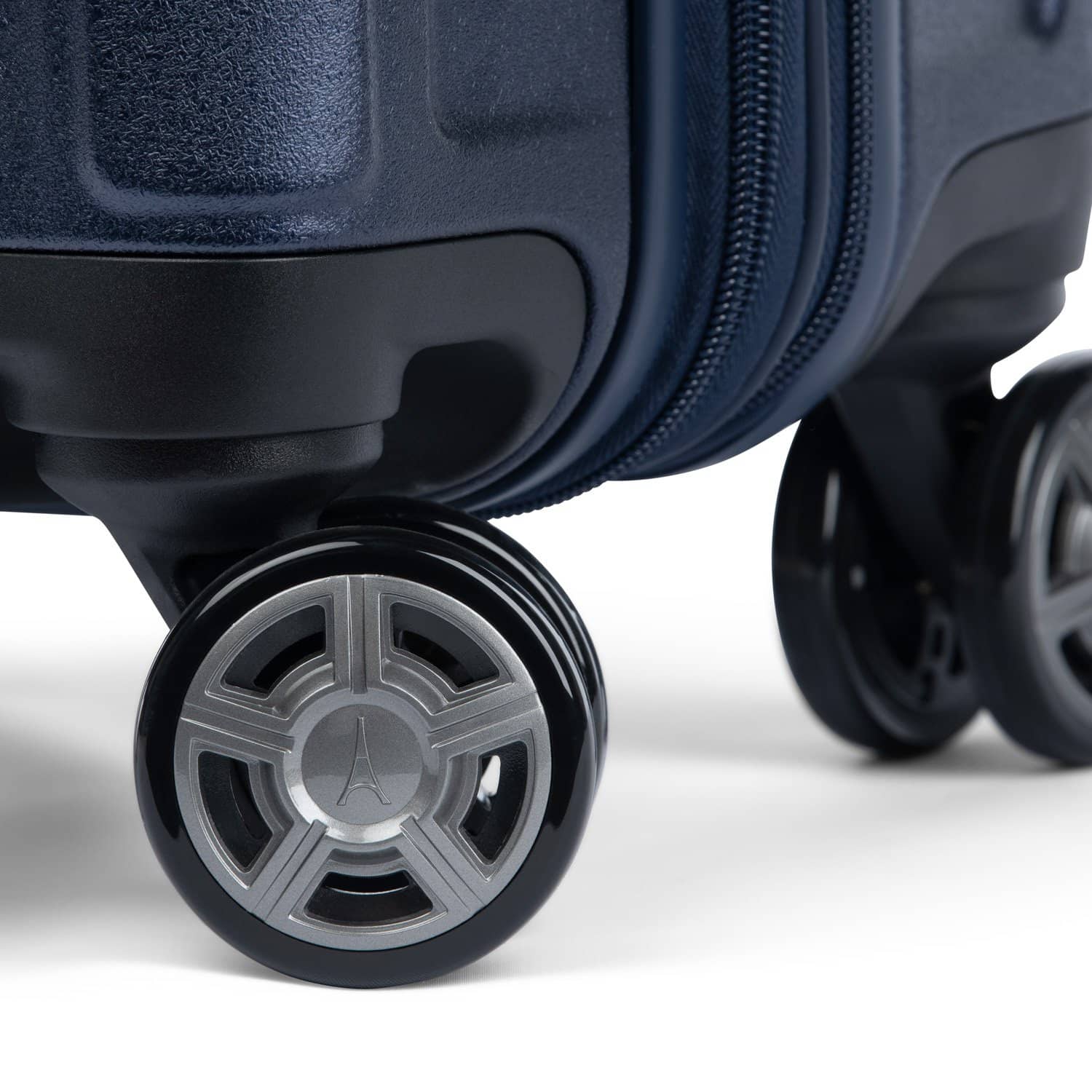 Platinum® Elite Compact Carry-On Expandable Hardside Spinner – Travelpro