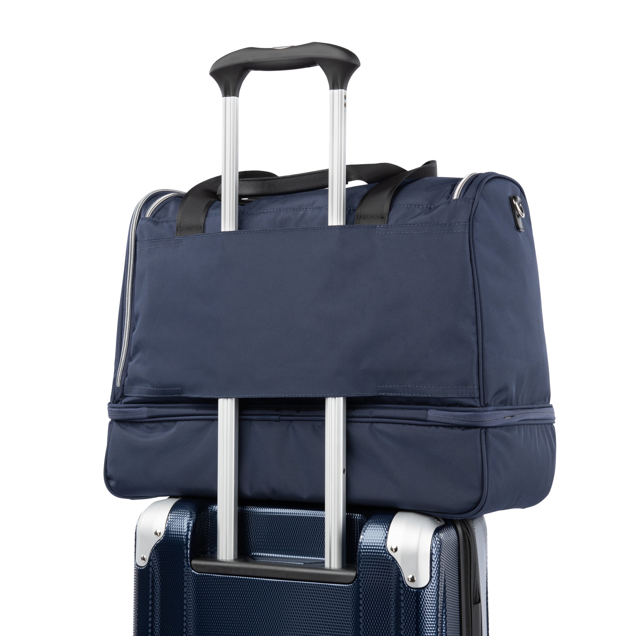 Travelpro® Pathways™ 3.0 Drop-Bottom Weekender