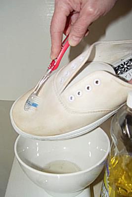 Lavage et Rinçage Chaussures