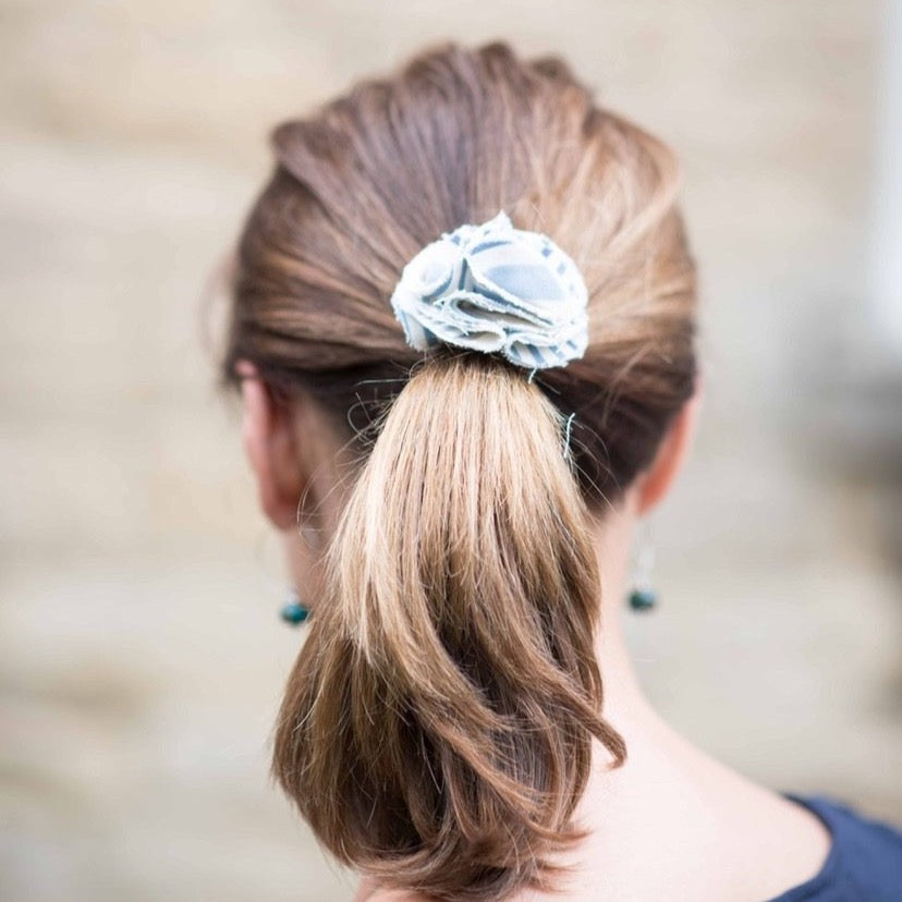 flower hair bobbles