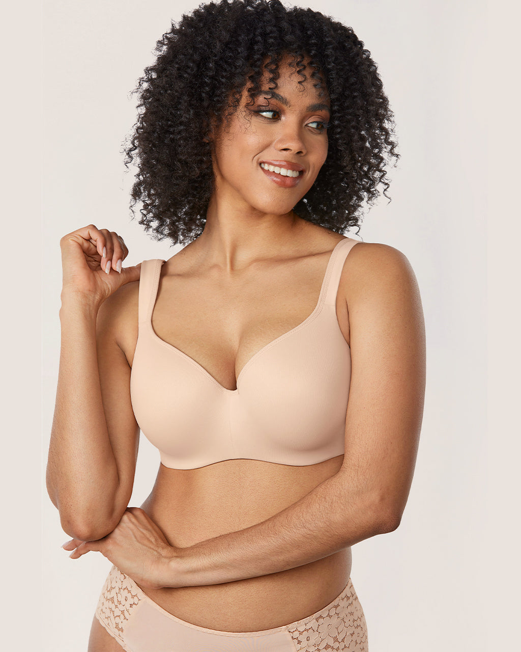 DELIMIRA Women's Plus Size Bras Seamless Full Coverage Tshirt Underwire  Lightly Lined Bra Beige 42DD : : Clothing, Shoes & Accessories