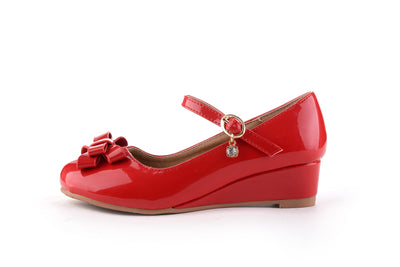 girls red wedges