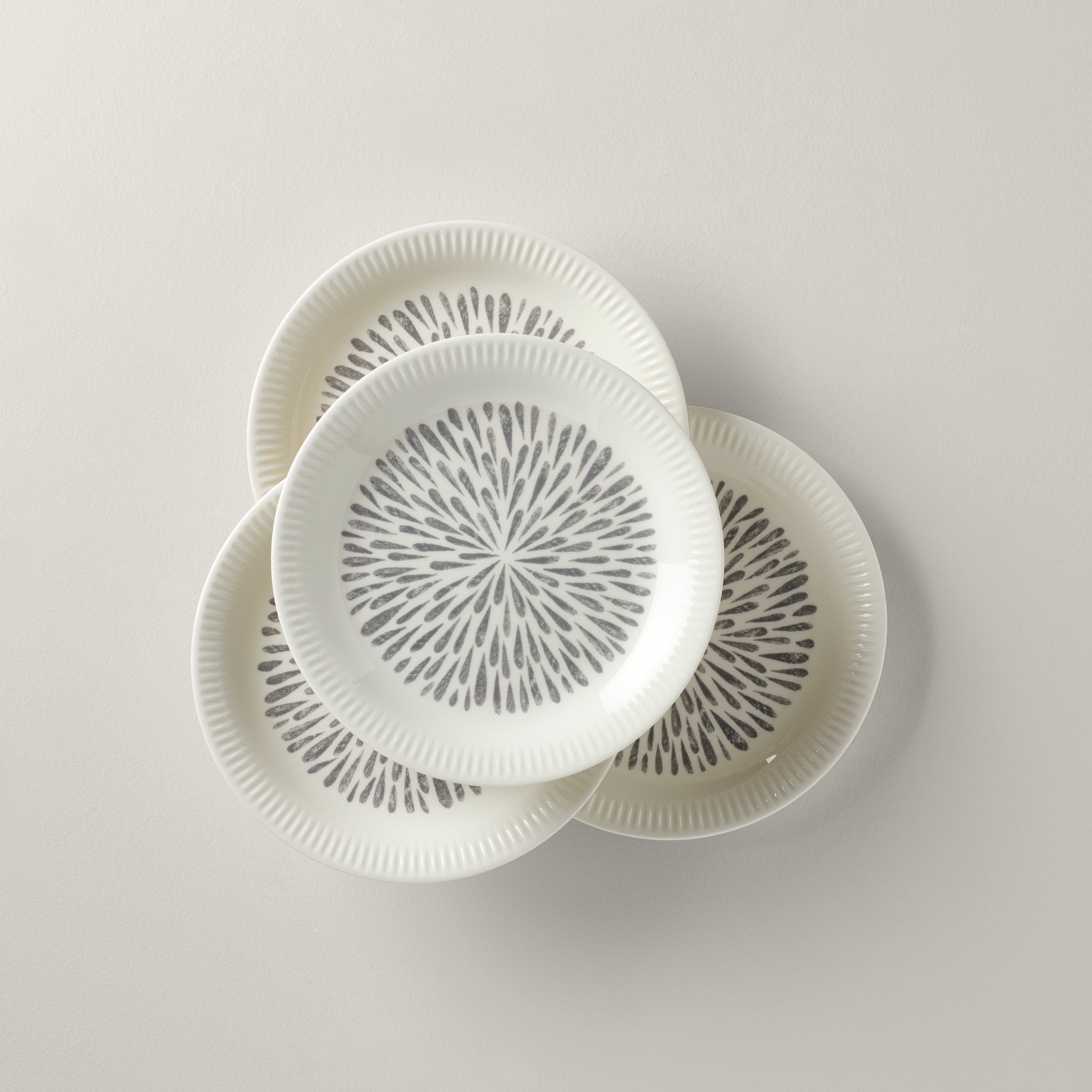 Image of Profile Porcelain 4-Piece Accent Plate Set