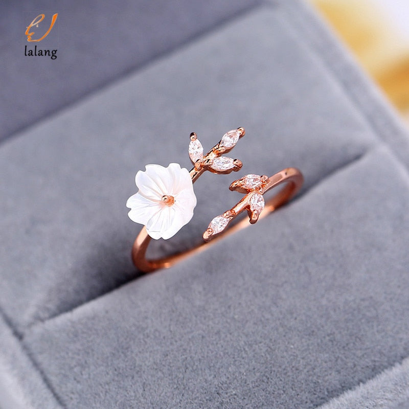 Corean New Style And Fashionable Golden Diamond Embellished Bowknot Ring |  Simple silver jewelry, Gold ring designs, Rings for girls