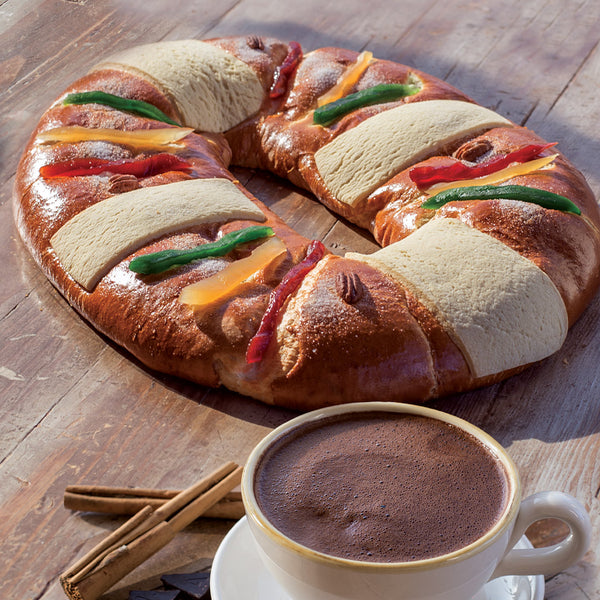 La Monarca Bakery Rosca de Reyes and Hot Chocolate Mexicano