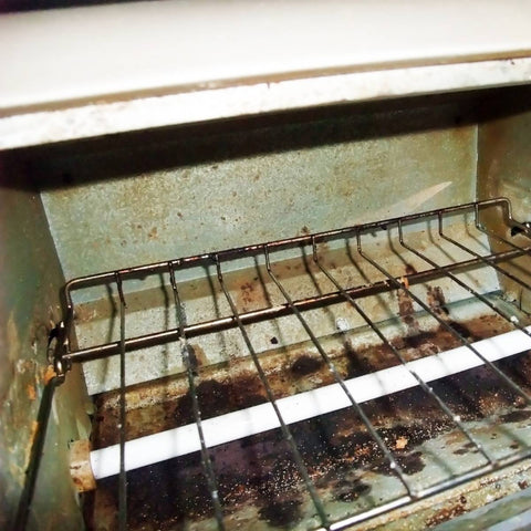 How to Clean Your Toaster Oven – Grab Green Home