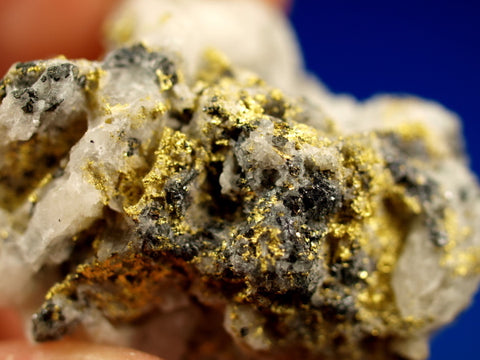 Gold Nugget_Image credit: www.howtofindgoldnuggets.com