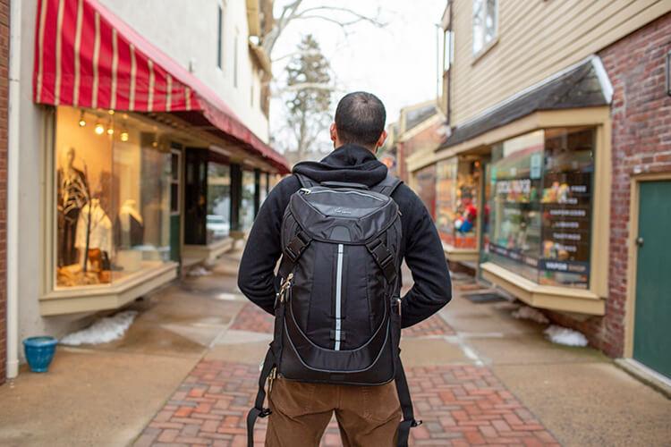 targus voyager backpack