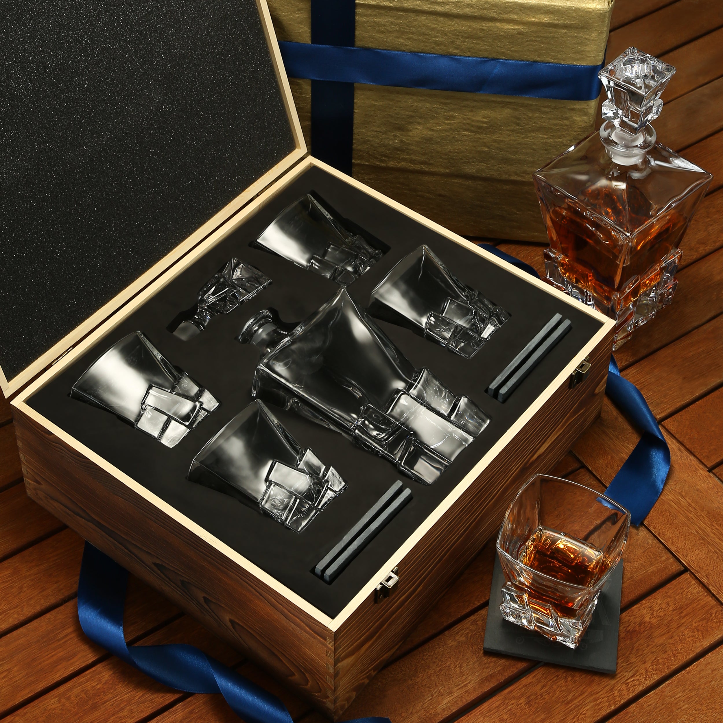 Whiskey Rocks Decanter & 4 Glasses Gift Set Frolk Bar Gift Sets