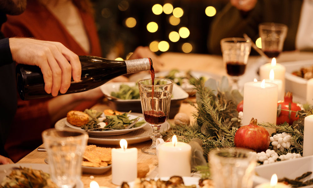 Christmas dinner photo by Nicole Micahlou on Pexels