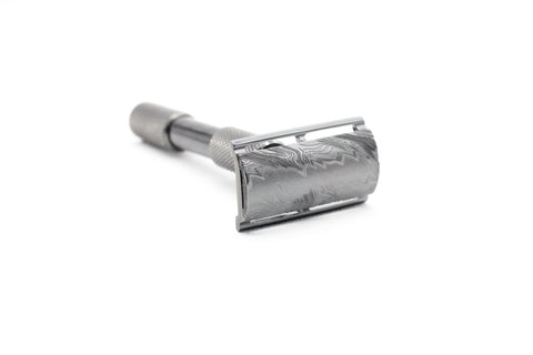 Titanium DLC carbon fiber safety razor