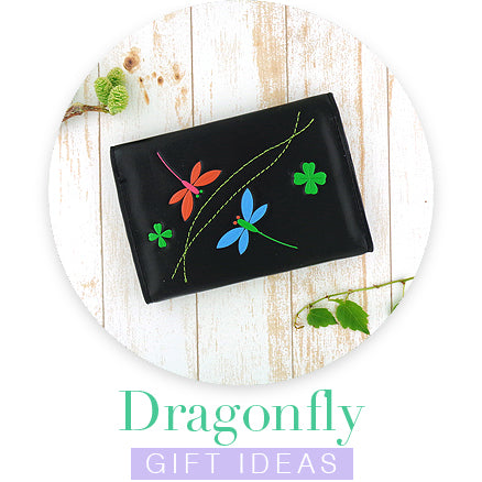 Online shopping for dragonfly gift ideas from dragonfly bags, dragonfly wallet, dragonfly coin purse to dragonfly travel accessories and dragonfly necklace, dragonfly bracelet, dragonfly earrings