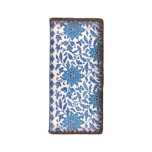 Online shopping for Mlavi studio blue & white porcelain pattern print vegan large flat wallet made with Eco-friendly & cruelty free vegan materials. Great for everyday use or as gift for family & friends. Wholesale at www.mlavi.com to gift shop, clothing & fashion accessories boutiques, book stores worldwide.