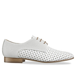 white lace up brogues