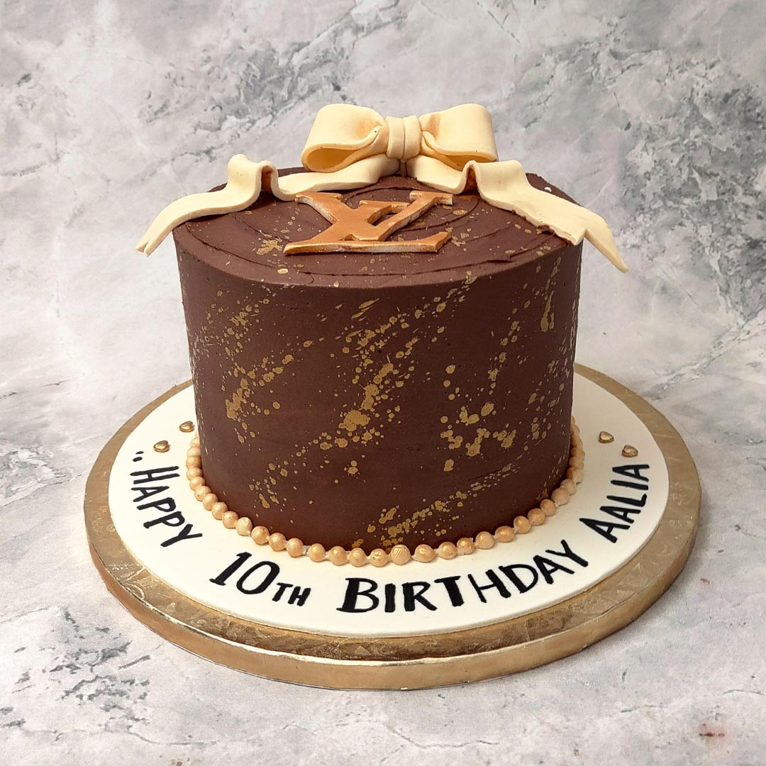 Louis Vuitton box or happy birthday to me - Decorated - CakesDecor